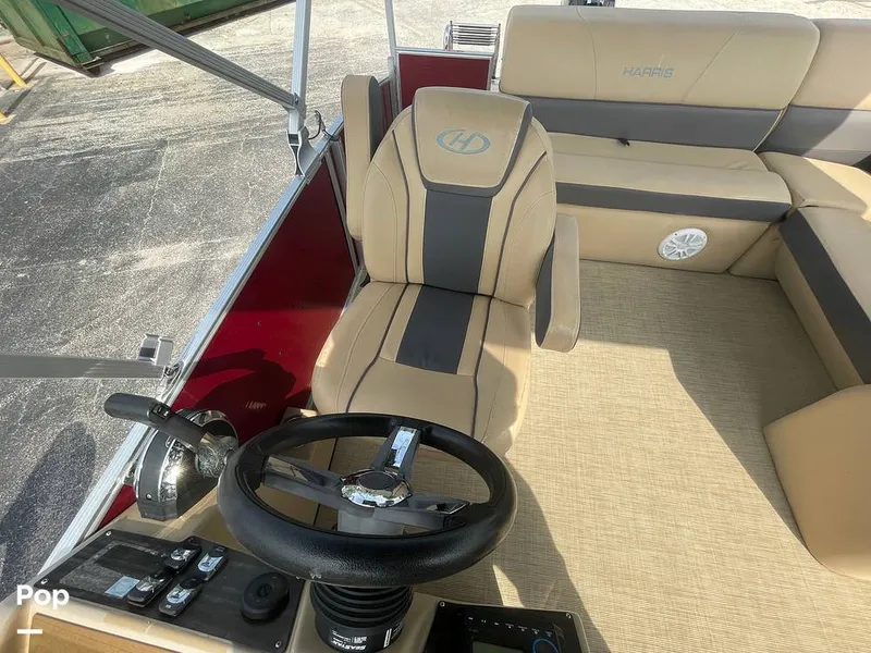 Slide: The Image of Harris Cruiser 210 2022 - 15497933