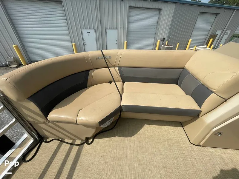 Slide: The Image of Harris Cruiser 210 2022 - 15497954