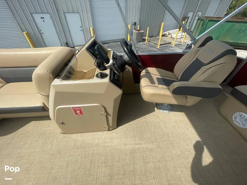 Slide: The Image of Harris Cruiser 210 2022 - 15497956