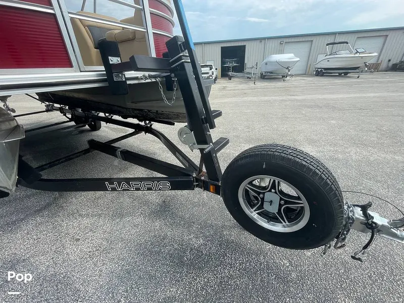 Slide: The Image of Harris Cruiser 210 2022 - 15497976