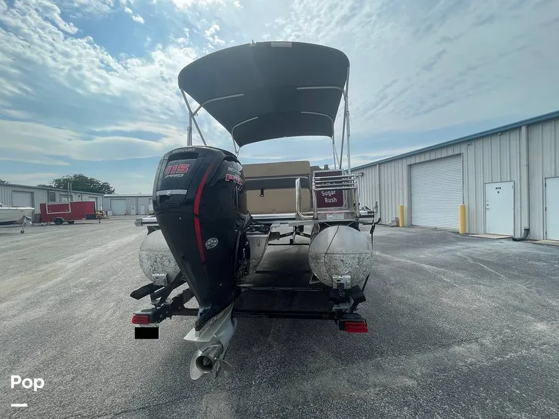 Slide: The Image of Harris Cruiser 210 2022 - 15497978