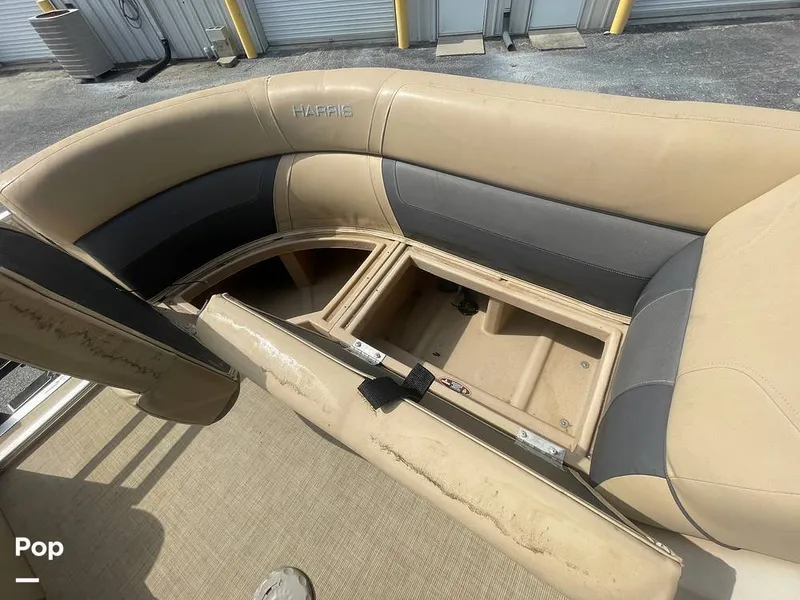 Slide: The Image of Harris Cruiser 210 2022 - 15497988