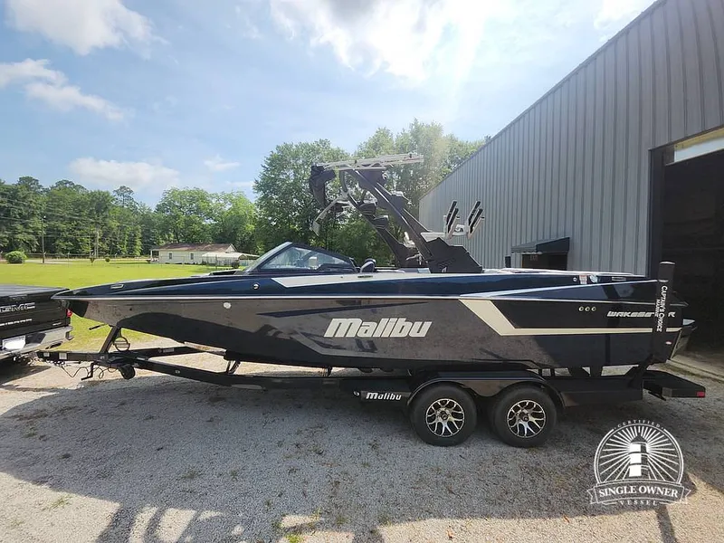 Slide: The Image of Malibu Wakesetter 24 MXZ 2023 - 15534293