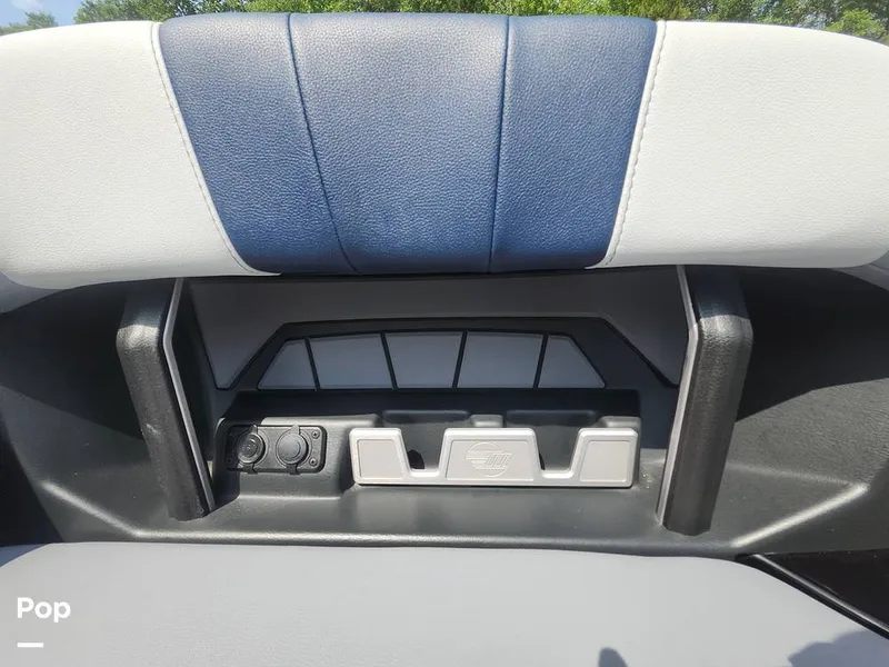 Slide: The Image of Malibu Wakesetter 24 MXZ 2023 - 15534444