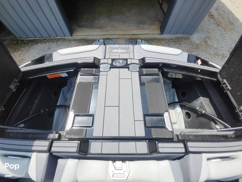 Slide: The Image of Malibu Wakesetter 24 MXZ 2023 - 15534448