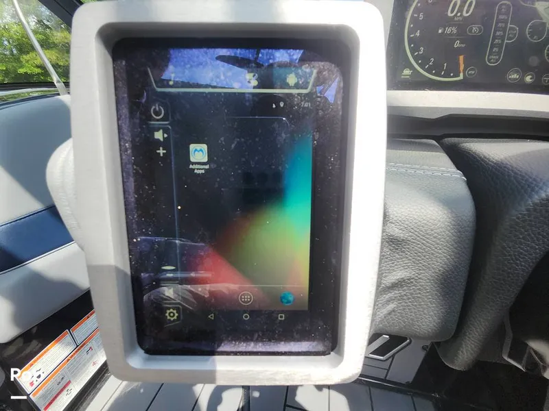 Slide: The Image of Malibu Wakesetter 24 MXZ 2023 - 15534555