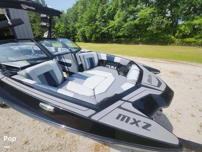 Slide: The Image of Malibu Wakesetter 24 MXZ 2023 - 15534303