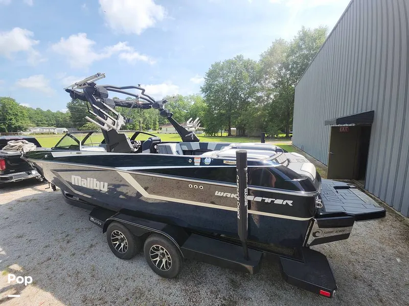 Slide: The Image of Malibu Wakesetter 24 MXZ 2023 - 15534294