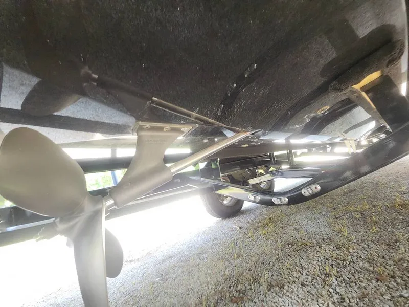 Slide: The Image of Malibu Wakesetter 24 MXZ 2023 - 15534324