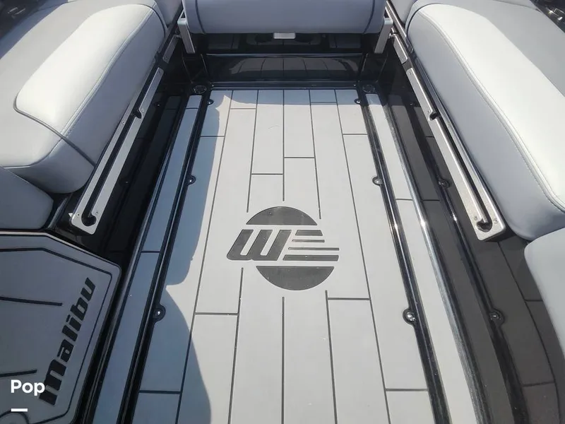 Slide: The Image of Malibu Wakesetter 24 MXZ 2023 - 15534353