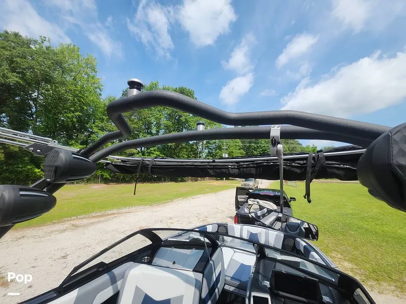 Slide: The Image of Malibu Wakesetter 24 MXZ 2023 - 15534439