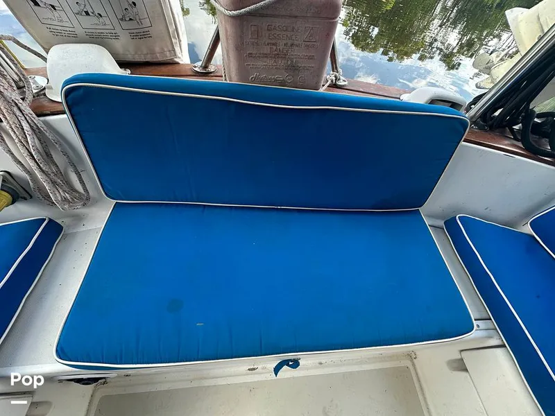 Slide: The Image of Pearson 424 Sloop 1981 - 15749400