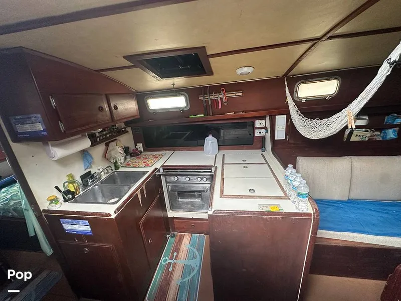 Slide: The Image of Pearson 424 Sloop 1981 - 15749450