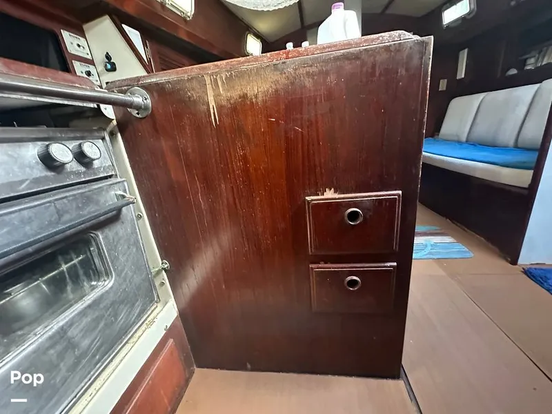 Slide: The Image of Pearson 424 Sloop 1981 - 15749461