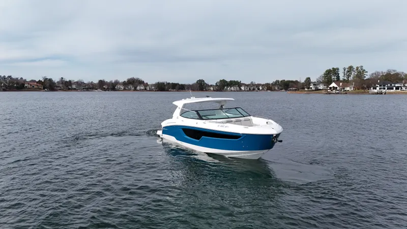 Slide: The Image of Cruisers Yachts 38 GLS 2025 - 3