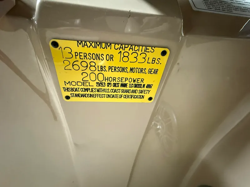 Slide: The Image of Crest 230 CREST II 2014 - 1