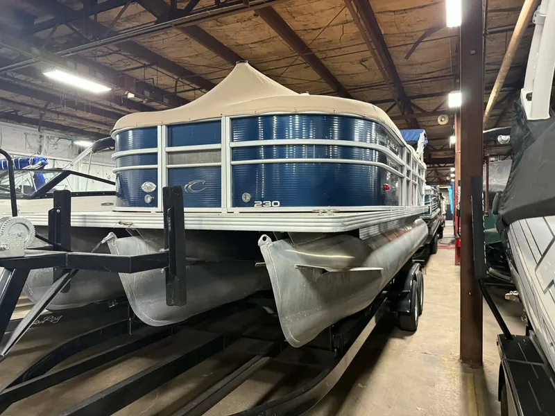 Slide: The Image of Crest 230 CREST II 2014 - 4