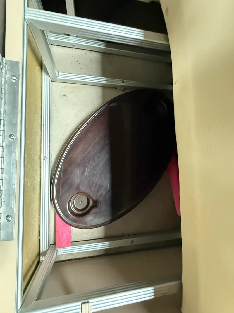 Slide: The Image of Crest 230 CREST II 2014 - 6