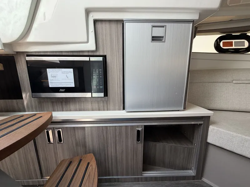Slide: The Image of Sea Ray Sundancer 320 Outboard 2026 - 56