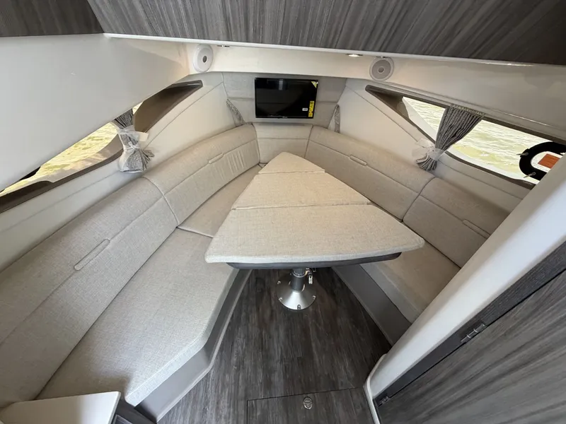 Slide: The Image of Sea Ray Sundancer 320 Outboard 2026 - 59