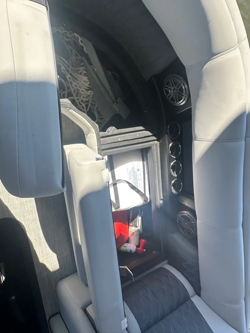 Slide: The Image of Harris Solstice 250 2022 - 15