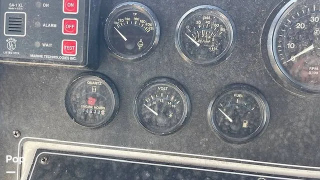 Slide: The Image of Carver 33 Aft Cabin 1992 - 15935720