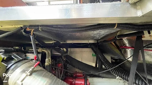 Slide: The Image of Carver 33 Aft Cabin 1992 - 15935731