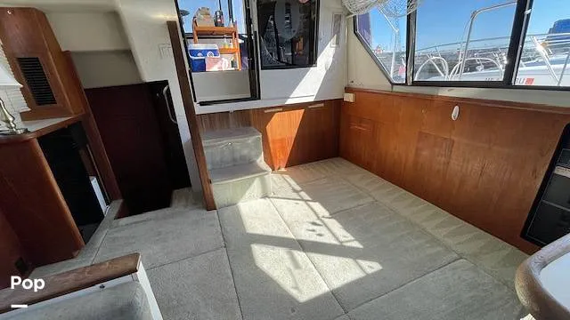 Slide: The Image of Carver 33 Aft Cabin 1992 - 15935738