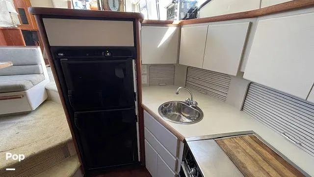 Slide: The Image of Carver 33 Aft Cabin 1992 - 15935739