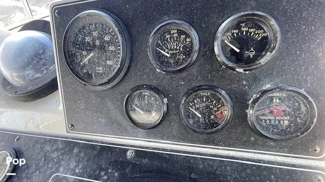 Slide: The Image of Carver Yachts 33 Aft Cabin 1992 - 15935722