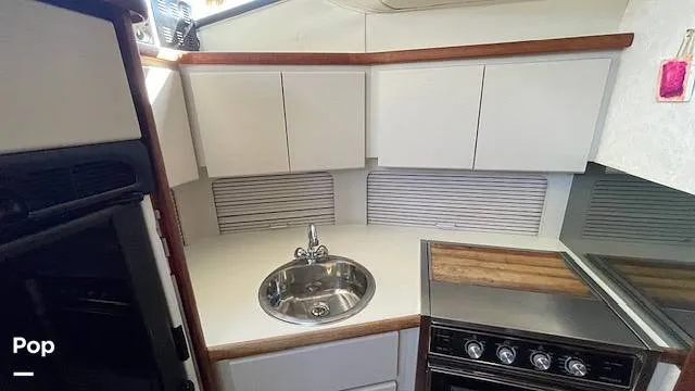 Slide: The Image of Carver Yachts 33 Aft Cabin 1992 - 15935740