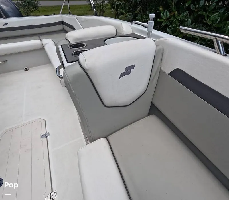 Slide: The Image of Starcraft SVX 191 2022 - 15599812