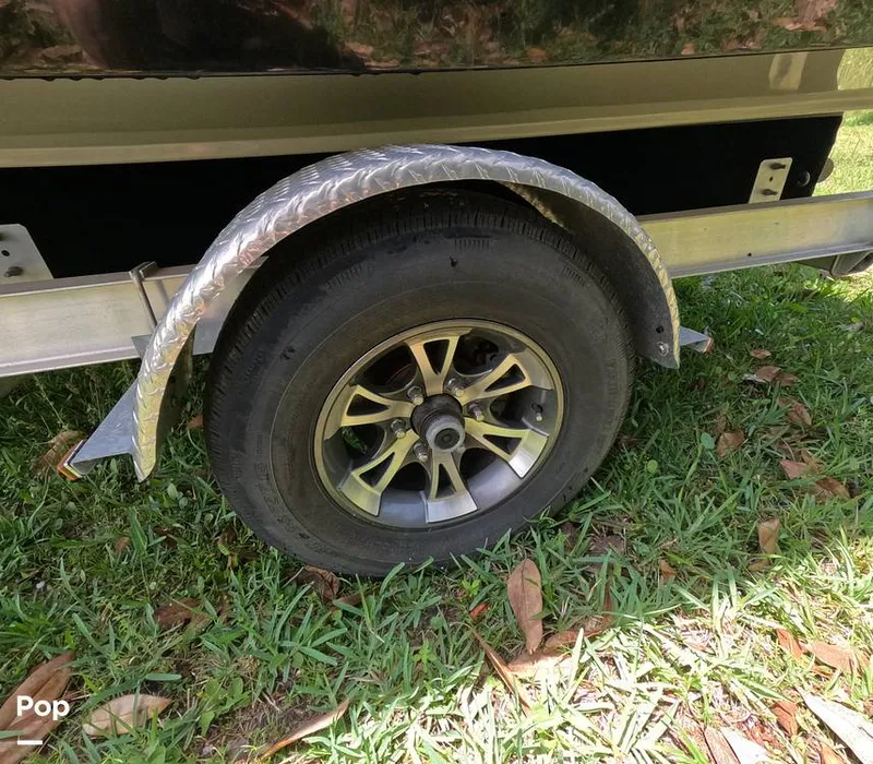 Slide: The Image of Starcraft SVX 191 2022 - 15536363