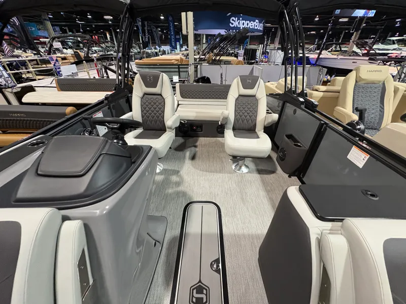 Slide: The Image of Harris Sunliner 230 2026 - 4