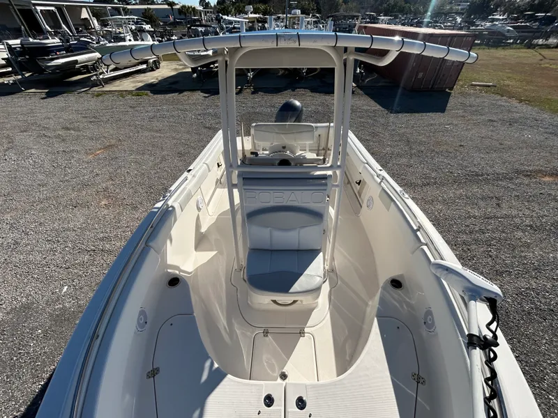 Slide: The Image of Robalo R222 2015 - 6