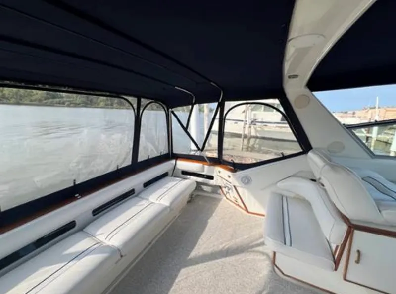 Slide: The Image of Sea Ray 390 EC 1988 - 39