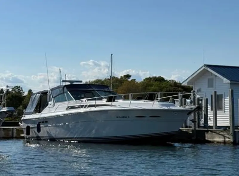 Slide: The Image of Sea Ray 390 EC 1988 - 4