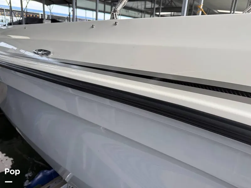 Slide: The Image of Bayliner DX2000 2022 - 15525031