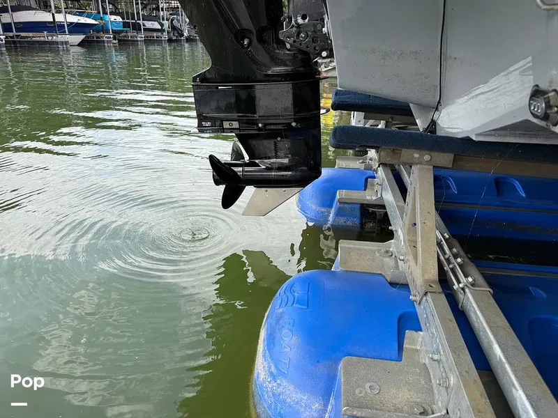 Slide: The Image of Bayliner DX2000 2022 - 15525043