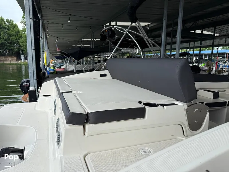 Slide: The Image of Bayliner DX2000 2022 - 15525046