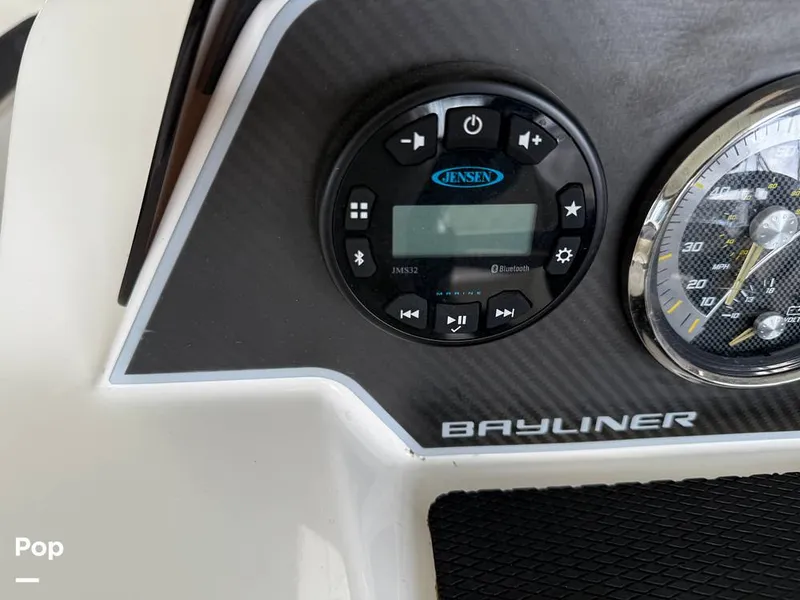 Slide: The Image of Bayliner DX2000 2022 - 15525059