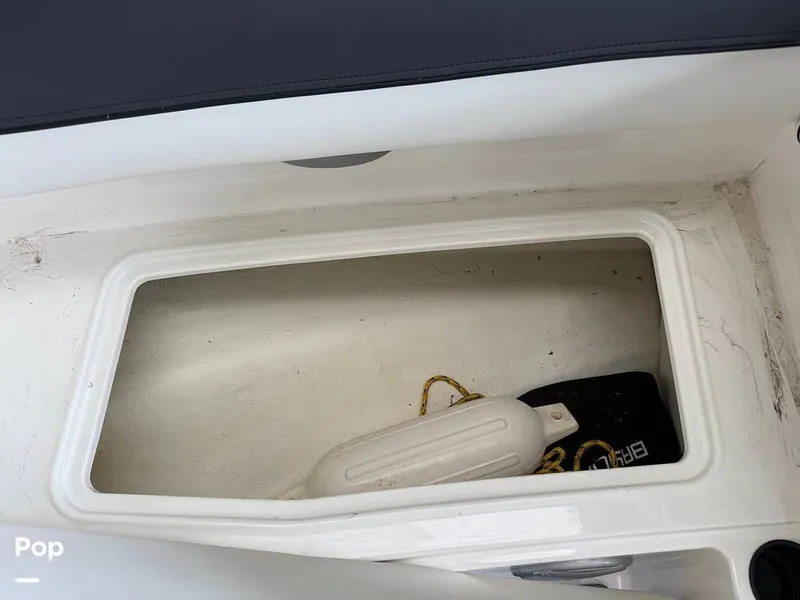 Slide: The Image of Bayliner DX2000 2022 - 15525072