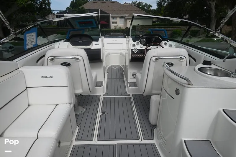 Slide: The Image of Sea Ray SLX 270 50th Anniversary Edition 2009 - 15564746