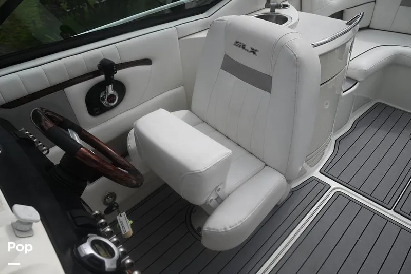 Slide: The Image of Sea Ray SLX 270 50th Anniversary Edition 2009 - 15564743