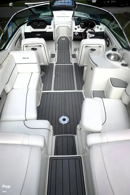 Slide: The Image of Sea Ray SLX 270 50th Anniversary Edition 2009 - 15564782