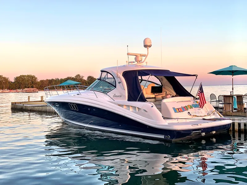 Slide: The Image of Sea Ray 44 SUNDANCER 2006 - 2