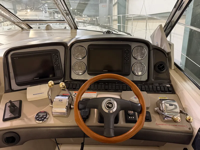 Slide: The Image of Sea Ray 44 SUNDANCER 2006 - 22