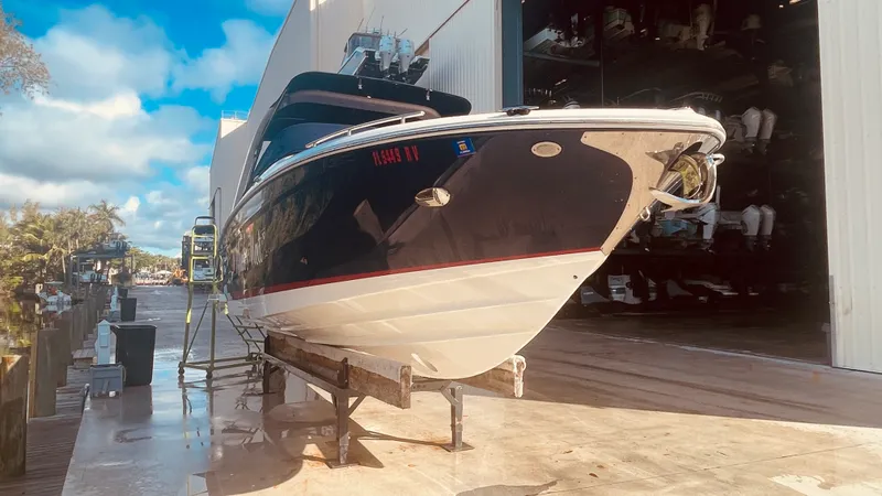 Slide: The Image of Regal 2800 BOWRIDER 2016 - 3