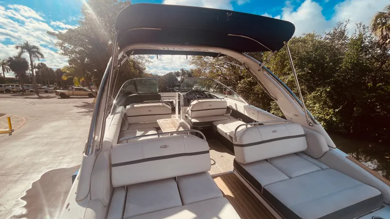 Slide: The Image of Regal 2800 BOWRIDER 2016 - 49