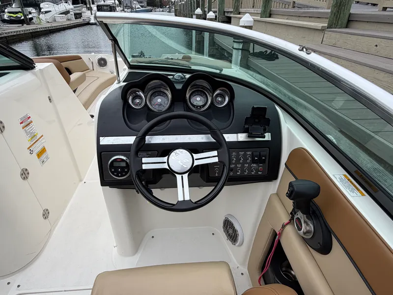 Slide: The Image of Sea Ray 280 SD 2014 - 23